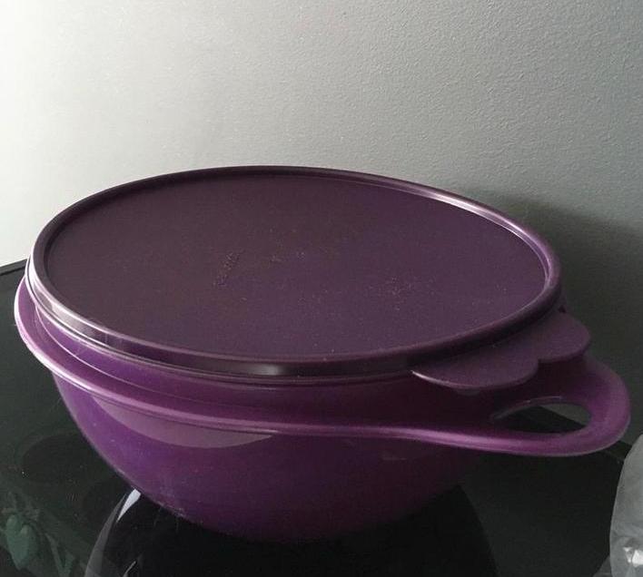 Bol Tuppeware saladier mauve Neuf, Enlèvement ou Envoi, Neuf