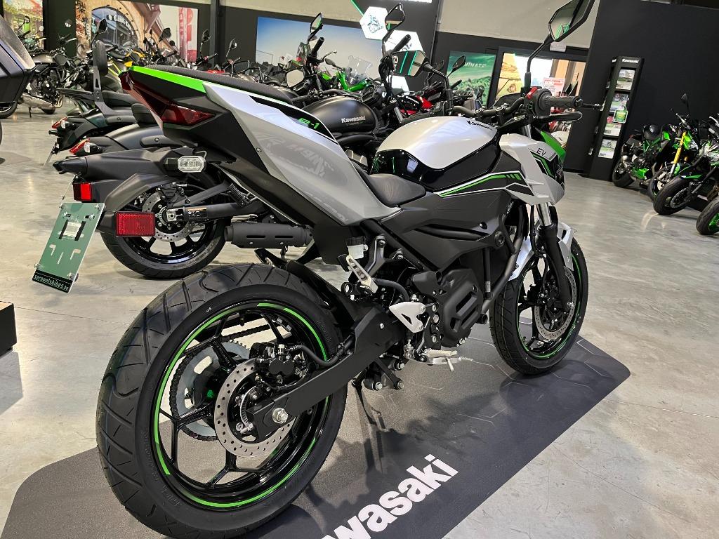 Z e-1 NIEUW OP STOCK, Motoren, Bedrijf, 11 kW of minder, Naked bike