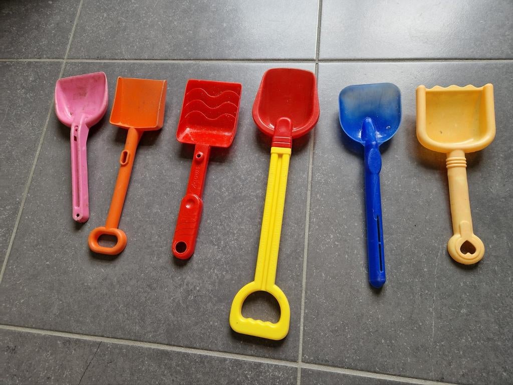 stevige schupjes (speelgoed zandbak), Ophalen, Gebruikt