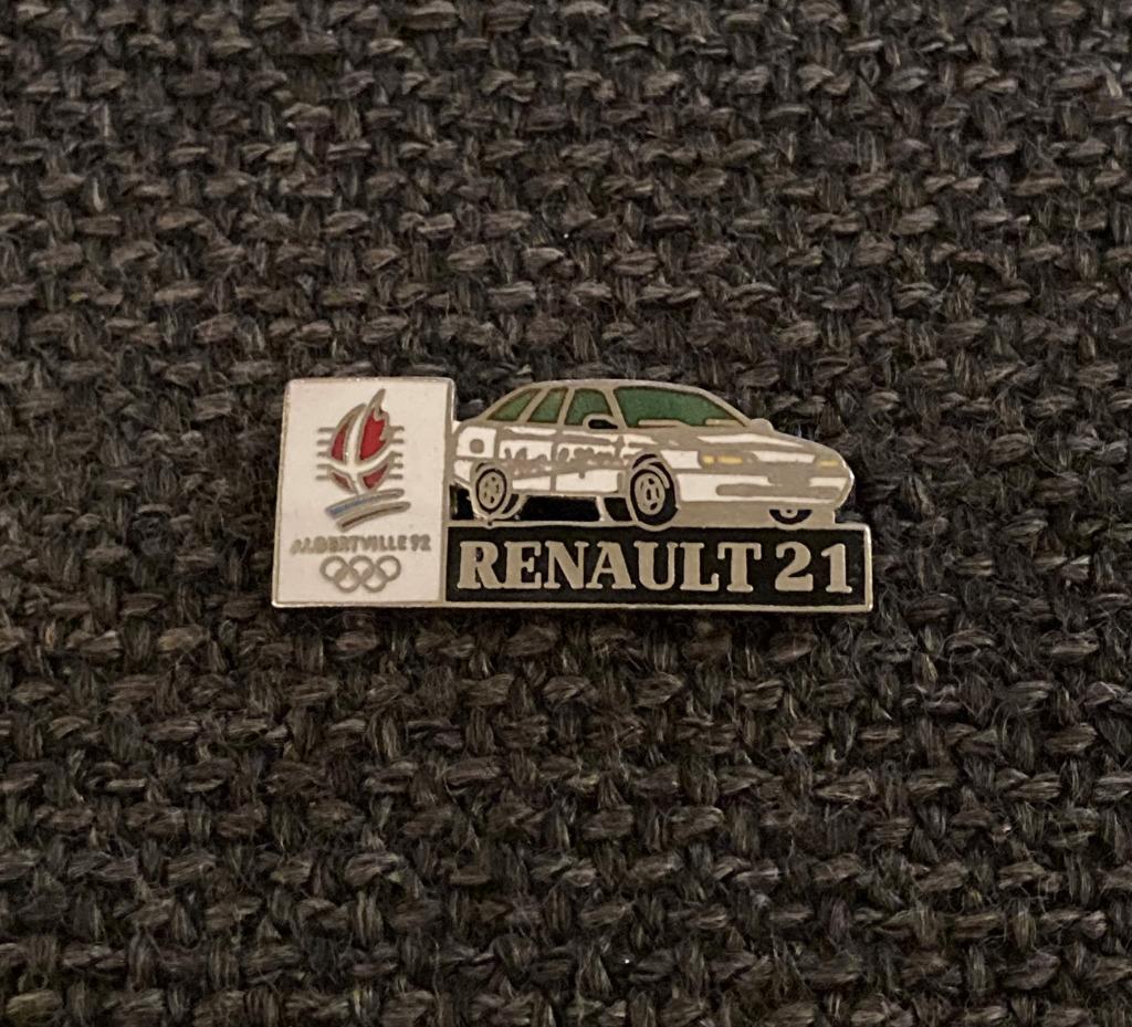 PIN - RENAULT 21 - JEUX OLYMPIQUES - ALBERTVILLE 92, Envoi, Utilisé, Transport, Insigne ou Pin's