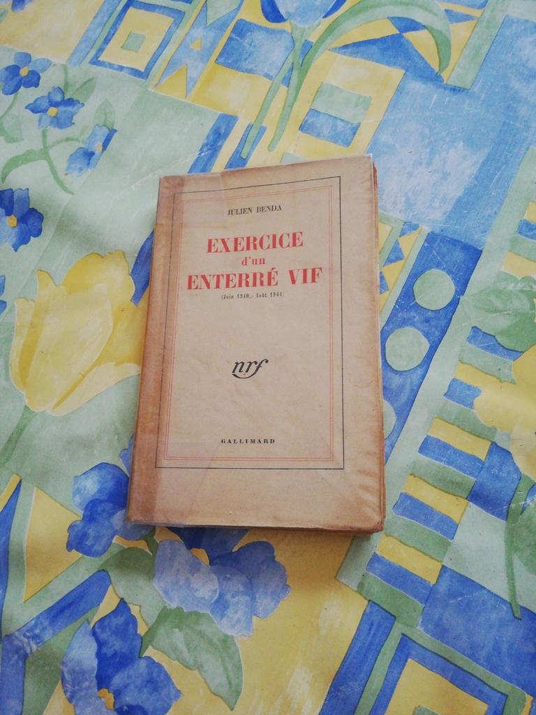 Julien Benda. Exercice d'un enterré vif. Édition 1946., Enlèvement ou Envoi, Comme neuf
