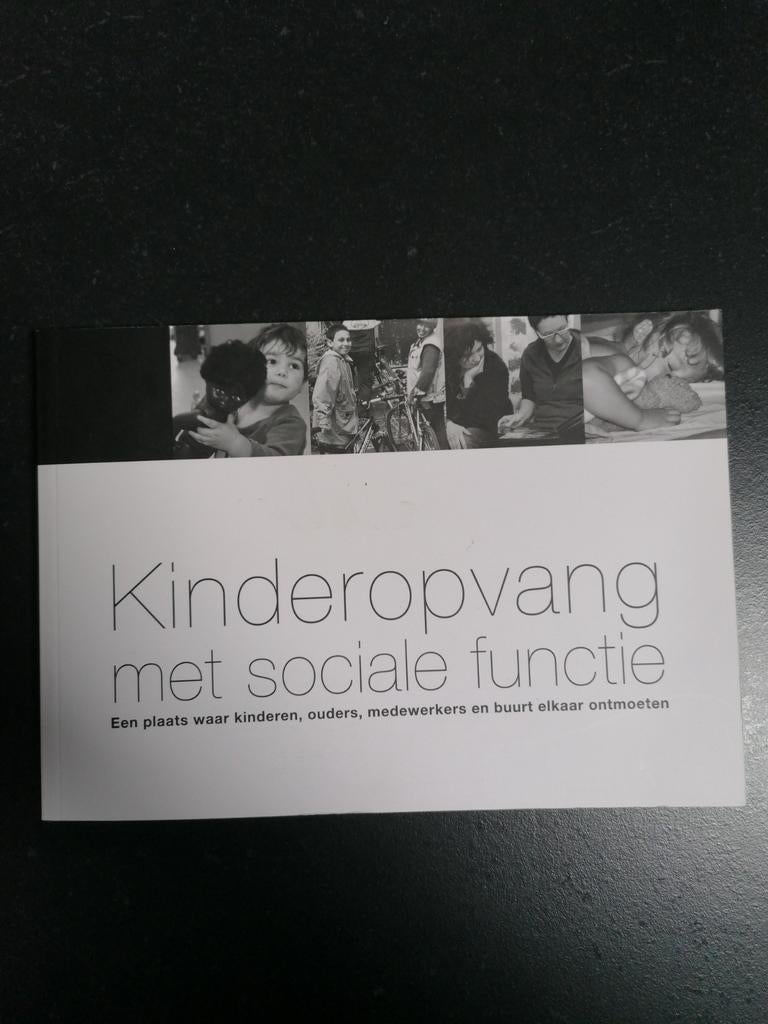 Kinderopvang met sociale functie, Boeken, Ophalen