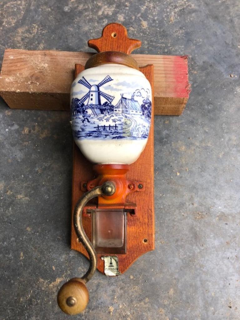 oude koffiemolen handbediend, Antiek en Kunst, Ophalen of Verzenden
