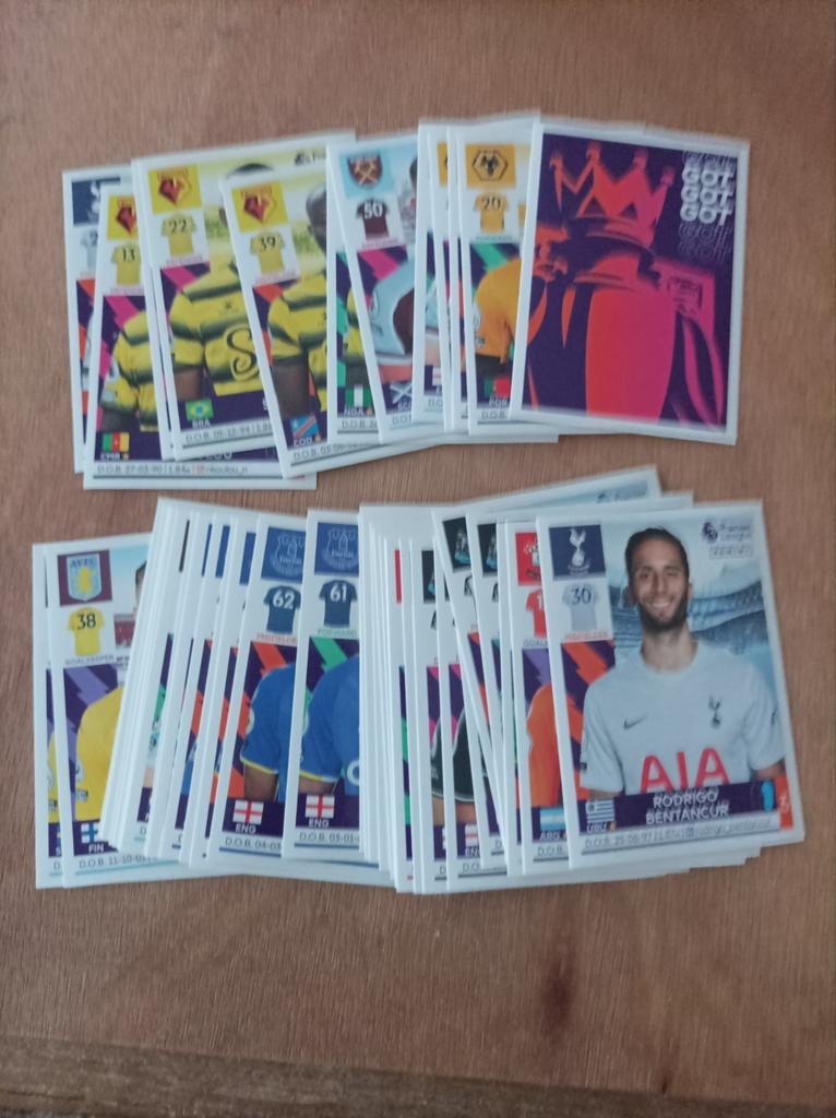 Panini premier league 2022 , extra stickers. 48 stickers, Ophalen of Verzenden, Zo goed als nieuw