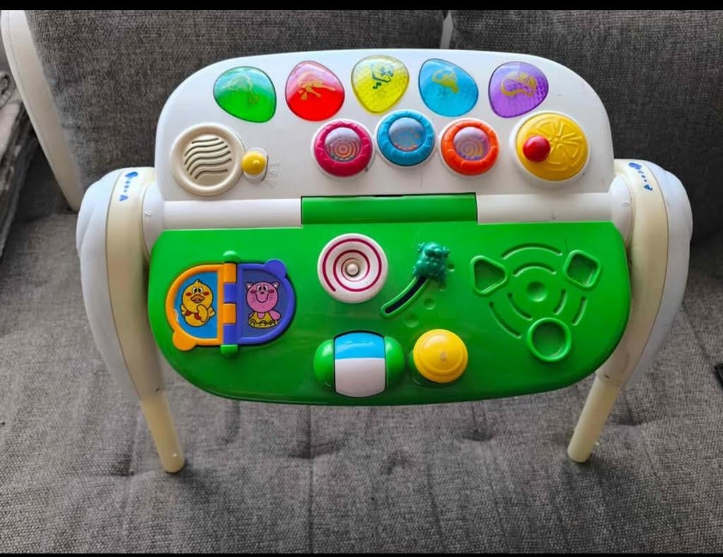 Chicco speeltafel met muziek voor een baby/ peuter, Kinderen en Baby's, Ophalen
