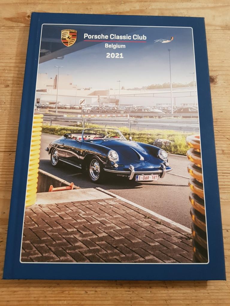 Porsche Classic Club Belgium jaarboek 2021 hc  160p, Enlèvement ou Envoi, Comme neuf