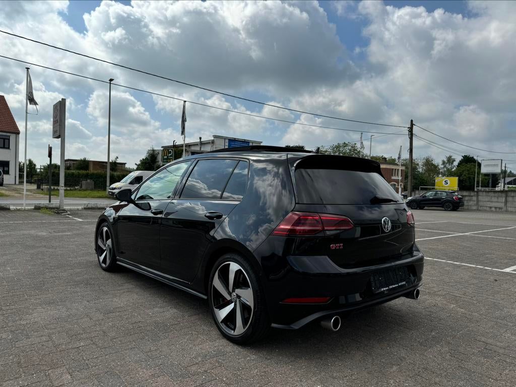 VW GOLF|7.5|GTI|PANO|ALCNTRA|PERFORMANCE, Auto's, Zwart, Bedrijf, Golf, Dealer onderhouden