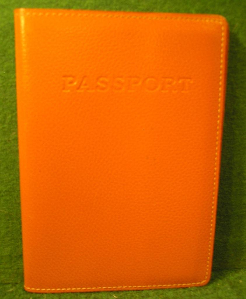 ETUI A PASSEPORT CUIR SCOTCH DELVAUX, Enlèvement ou Envoi, Comme neuf