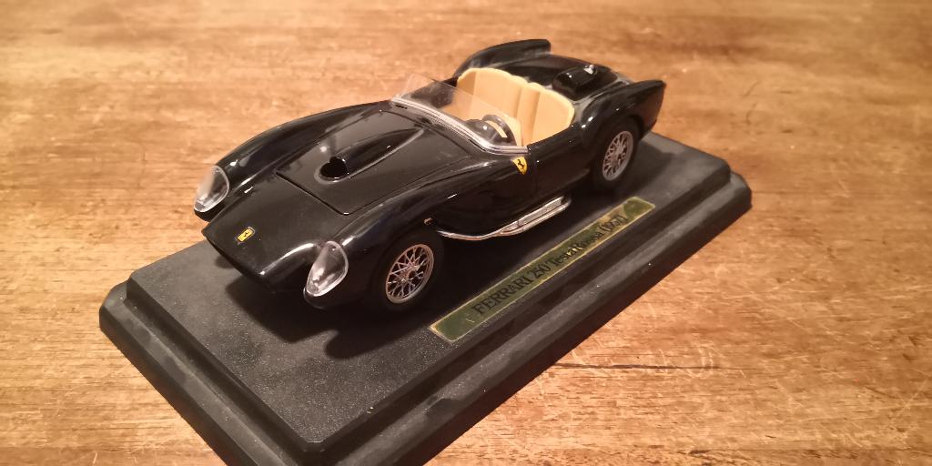 burago ferrari testarossa 1957 zwart, Enlèvement ou Envoi, Utilisé, Voiture, Burago