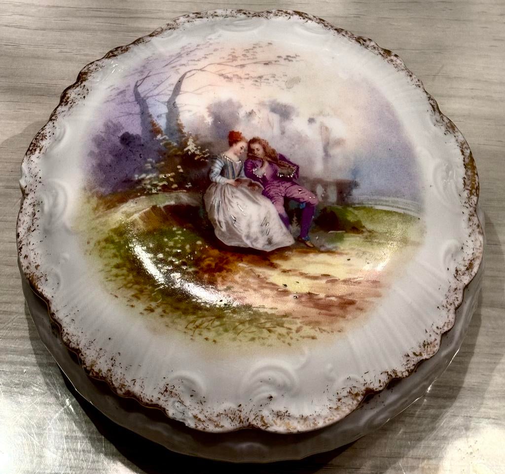 Grande boîte/bonbonnière porcelaine Limoges France, Enlèvement