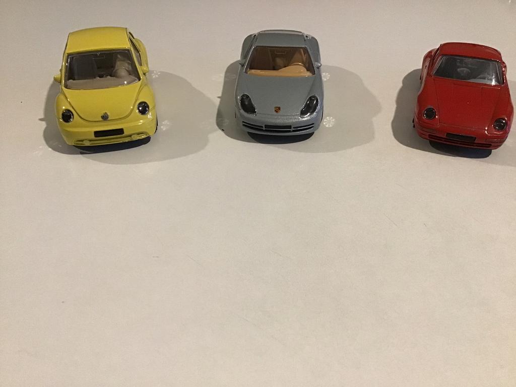 3 auto’s,2 Porsche’s en 1 Volkswagen, Utilisé