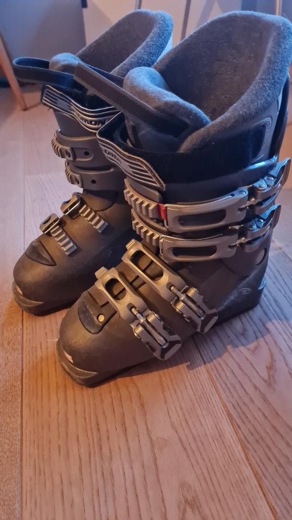 Skibotten - maat 37/mondo 23.5, Sport en Fitness, Skiën en Langlaufen, Ophalen, Gebruikt, Schoenen, Salomon