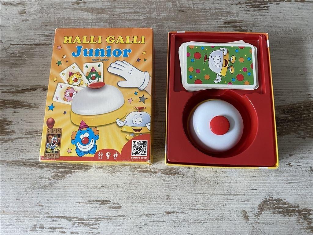 Halli Galli Junior 999 games [s593], Hobby en Vrije tijd, Verzenden, Zo goed als nieuw