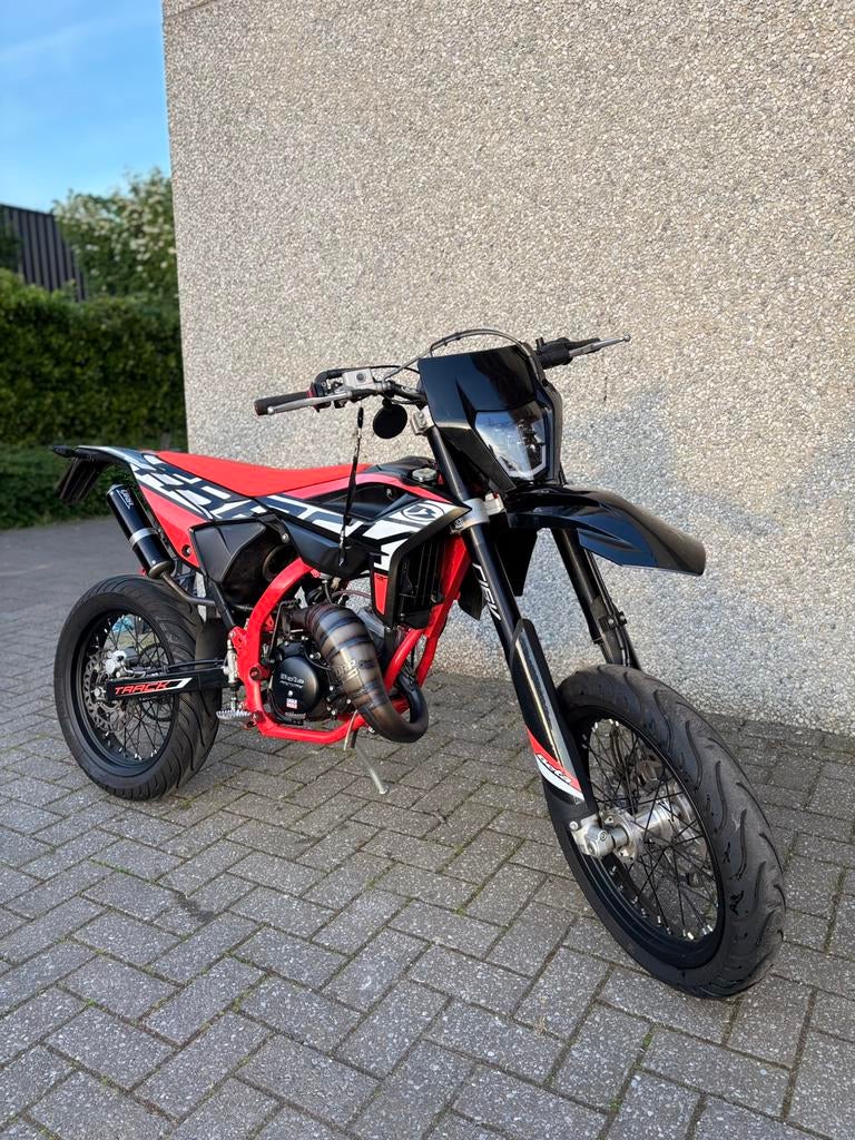 Beta RR 50 Track (77cc), Fietsen en Brommers, Brommers | Crossbrommers, Zo goed als nieuw, Ophalen