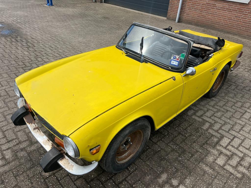 Triumph TR6 1973, Achterwielaandrijving, Zwart, Overige kleuren, Cabriolet