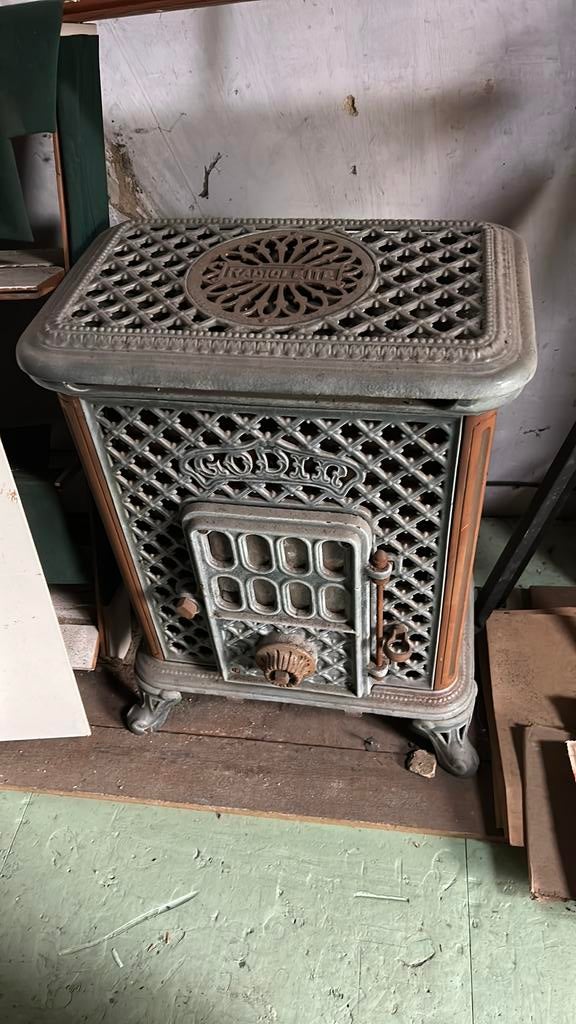 Poêle en fonte Godin Radiolette, Ophalen, Gebruikt, Overige brandstoffen, Vrijstaand