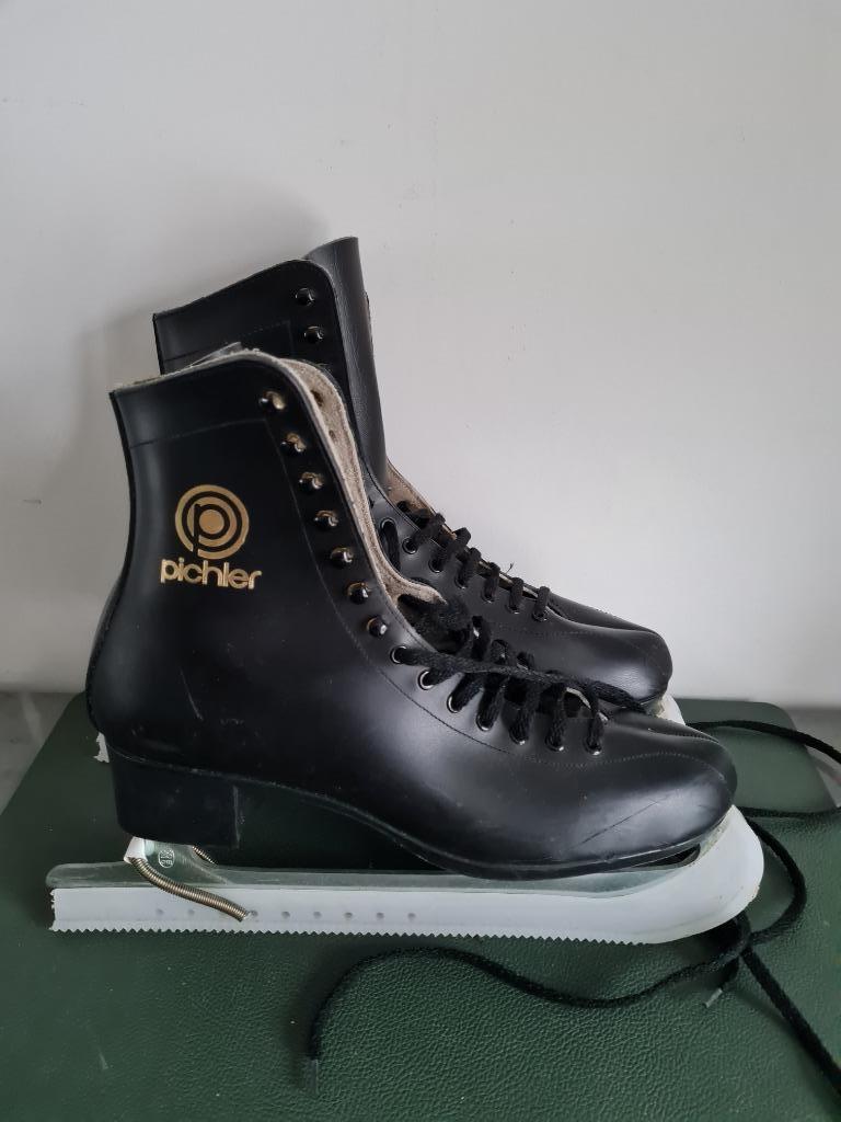 schaatsen Pichler maat 42 kunstschaatsen, Sport en Fitness, Ophalen of Verzenden, Kunstschaatsen