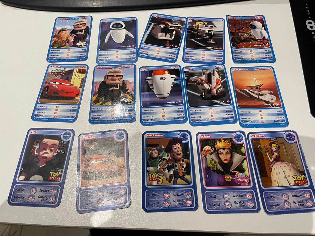 Disney pixar kaarten, Ophalen of Verzenden, Zo goed als nieuw