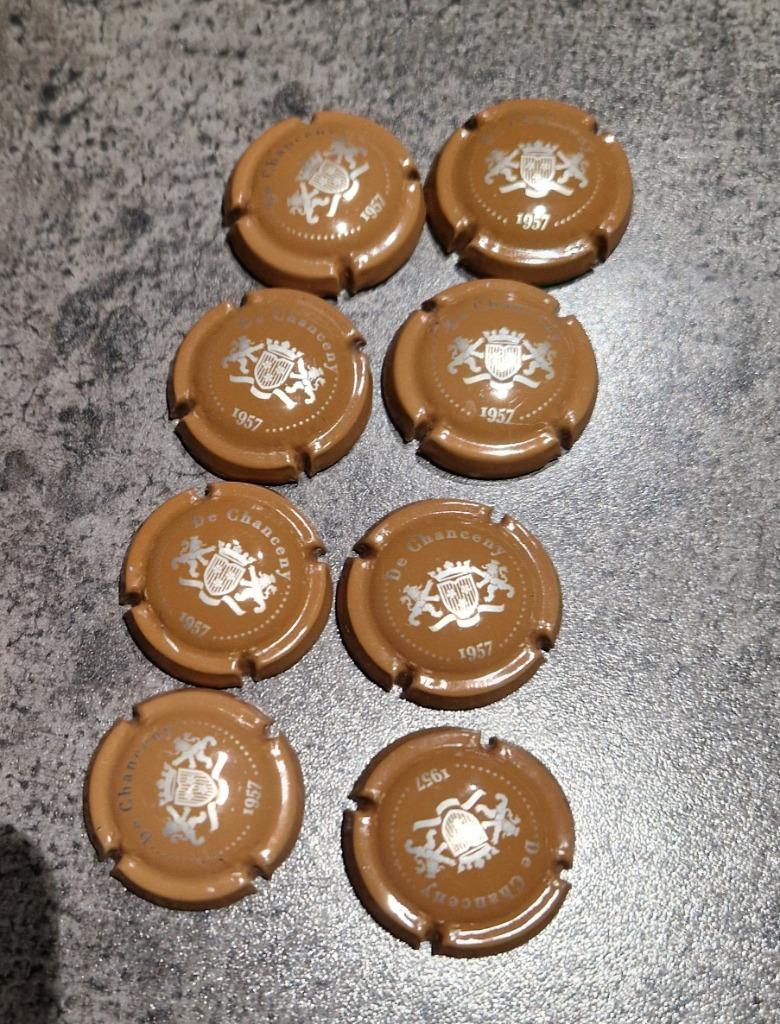 8 Champagnecapsules De Chanceny 1957, Ophalen of Verzenden