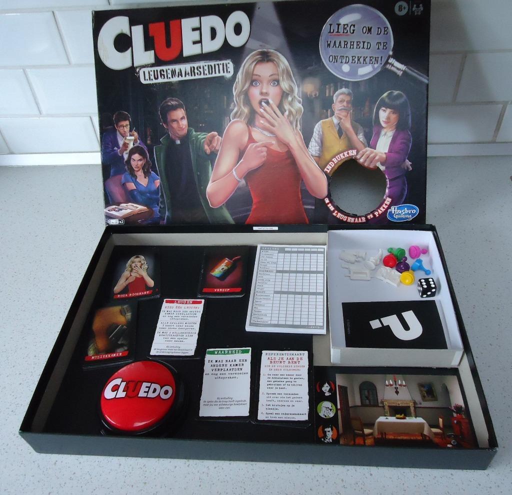 "Cluedo" LeugenaarsEditie van Hasbro in Nieuwe  Staat !, Trois ou quatre joueurs, Enlèvement ou Envoi, Comme neuf, Hasbro