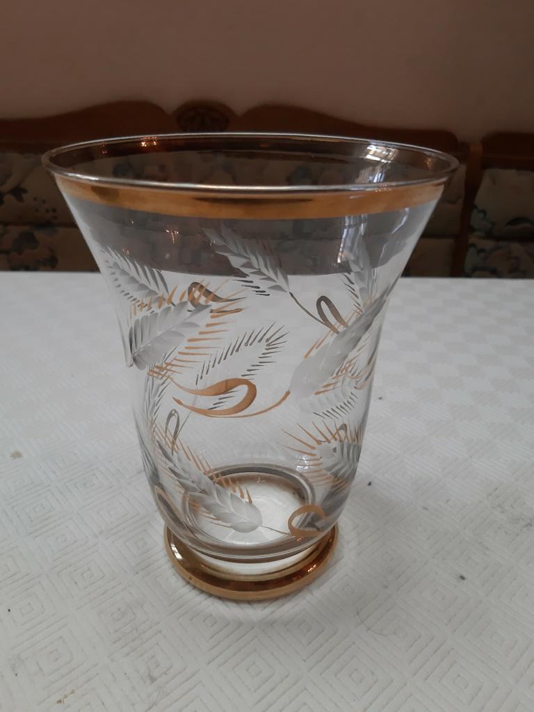 Vase art déco, Enlèvement
