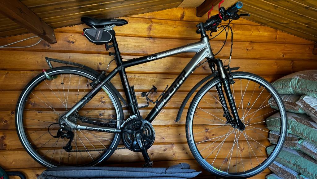 Scott Sportster P4 zwart, Fietsen en Brommers, 28 inch, Gebruikt, Vering, Meer dan 20 versnellingen