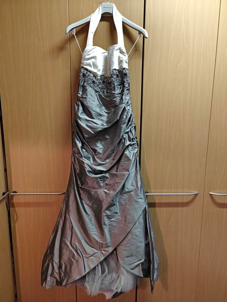 Trouwjurk van Linea Raffaelli in grijs,wit en zwart, Ophalen, Wit, Trouwjurk