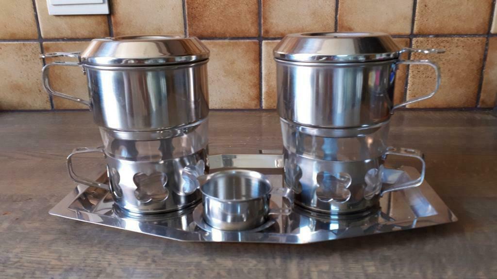 2 glazen kopjes in inox houdertje voor koffiefilters, Ophalen of Verzenden, Zo goed als nieuw