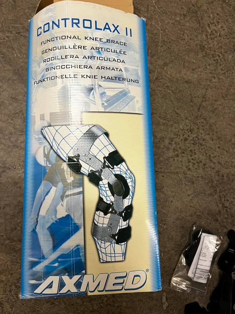 Bandage orthopédique Axmed pour le genou droit et étroit, Divers, Enlèvement, Utilisé