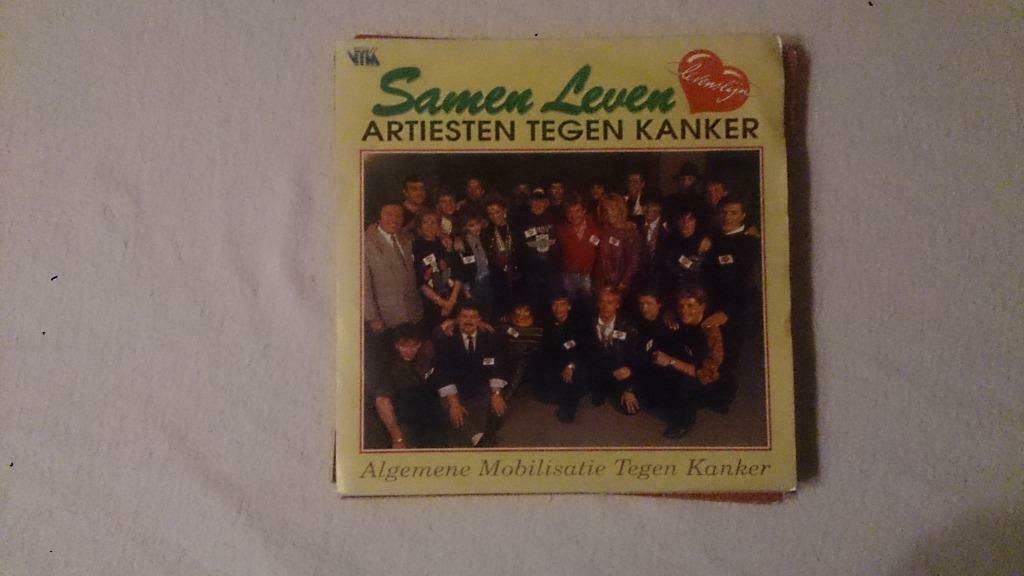Levenslijn - samen leven / artiesten tegen kanker, Ophalen of Verzenden
