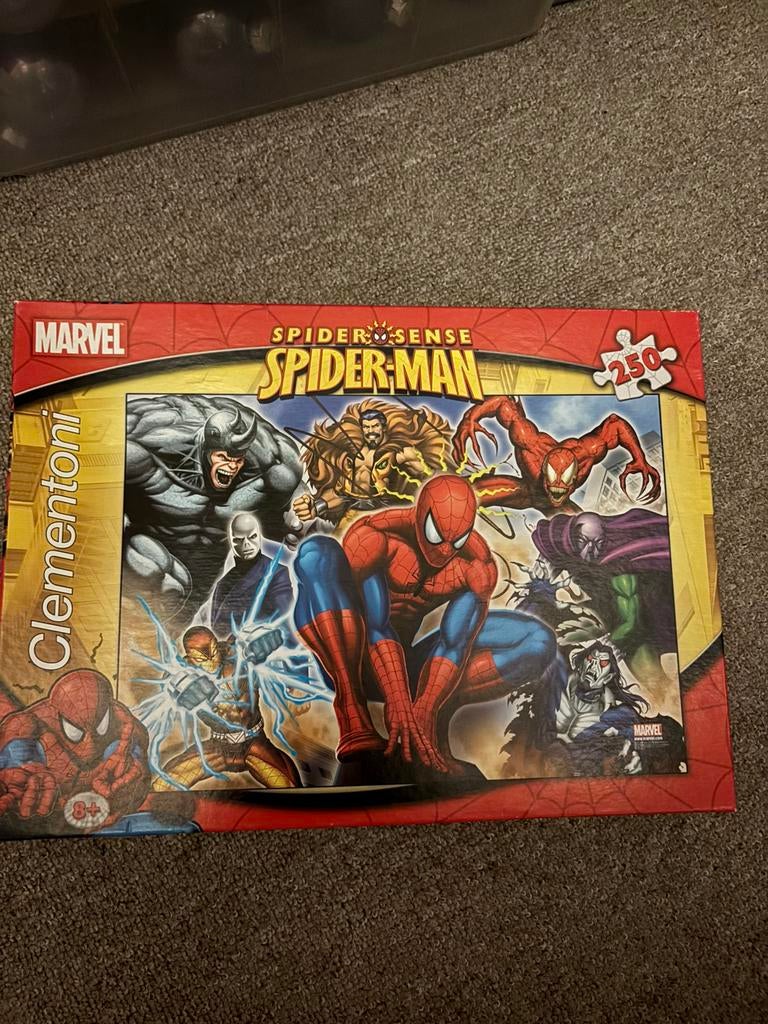 Spiderman puzzel 250 stuks, Ophalen, Meer dan 50 stukjes, Gebruikt