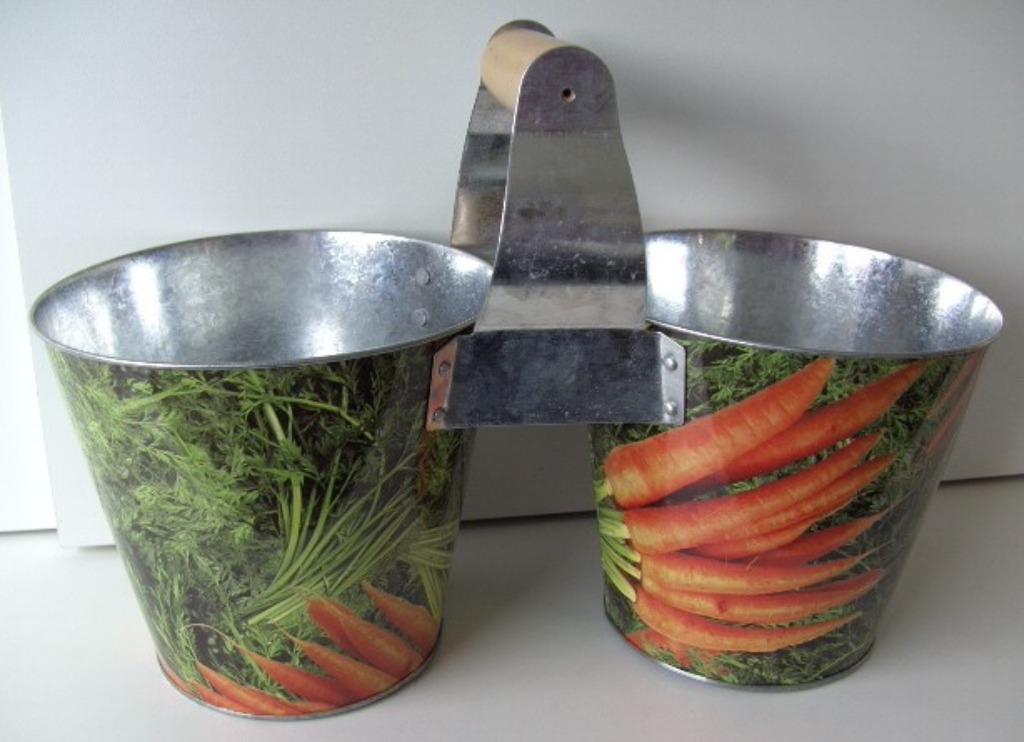 METALEN TWIN BUCKET DECOR WORTELTJES 15 cm hoog Nieuw, Nieuw, Ophalen of Verzenden, Metaal, Binnen