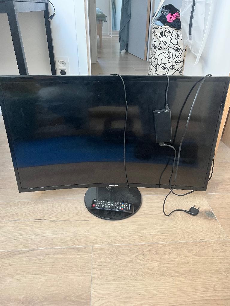 Téléviseur Samsung incurvé à vendre, 50 Hz, LCD, Enlèvement, Samsung