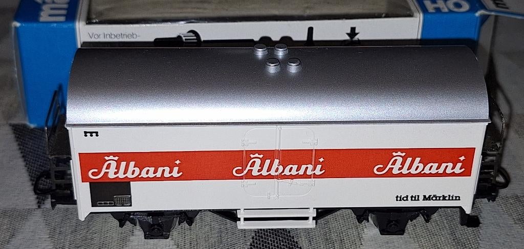 Märklin HO 4415 set van 4 koelwagons van de DSB, Ophalen of Verzenden, Zo goed als nieuw, Wagon, Märklin