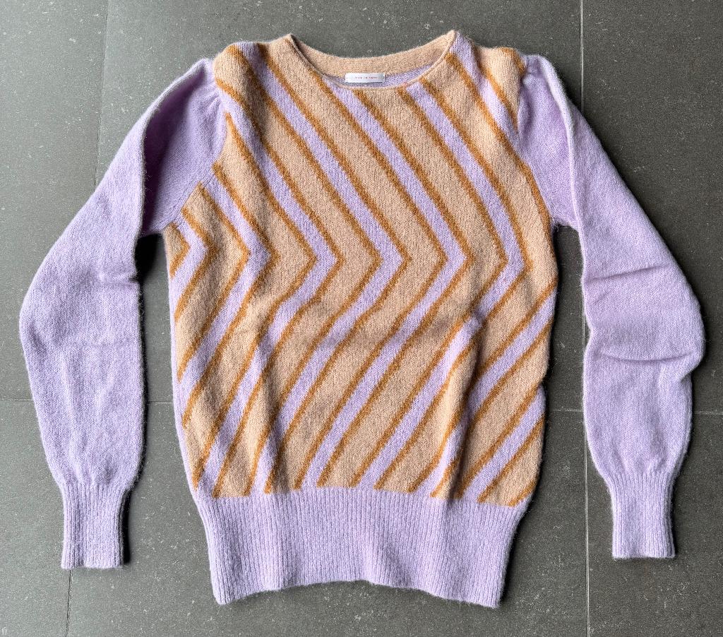 Trui Just in Case lila, Kleding | Dames, Overige kleuren, Maat 42/44 (L), Ophalen of Verzenden, Just in Case