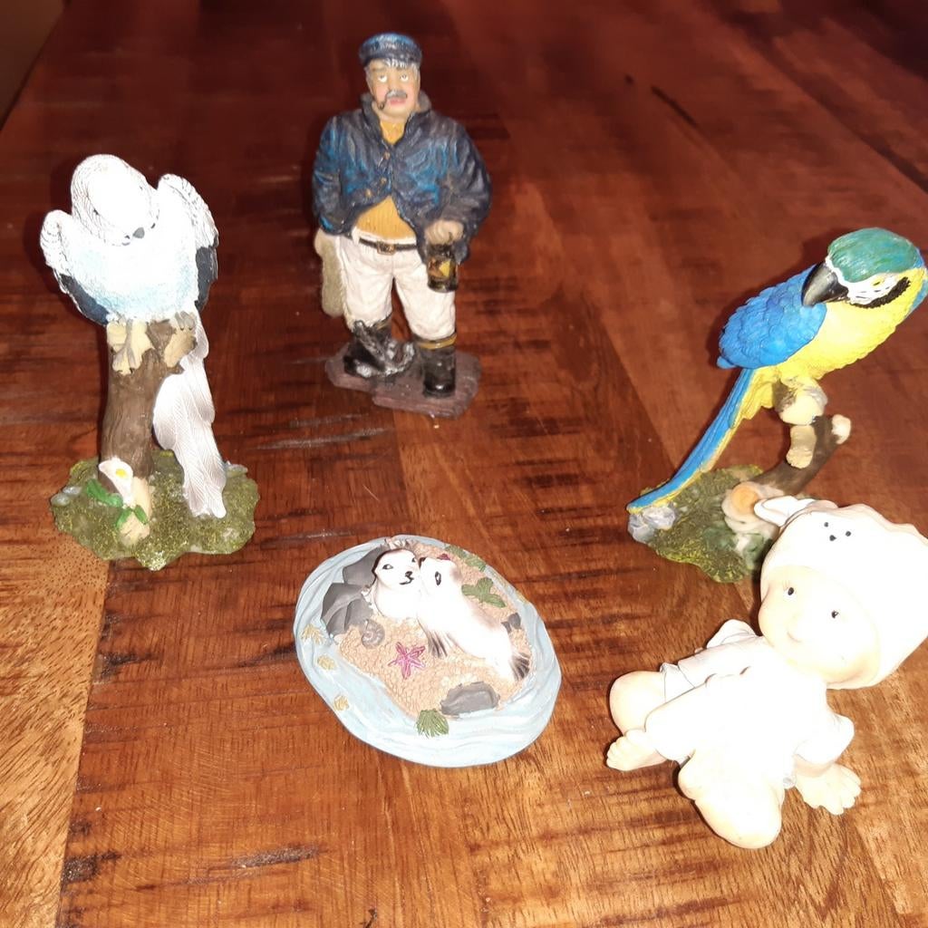 Différentes figurines, Enlèvement ou Envoi, Utilisé