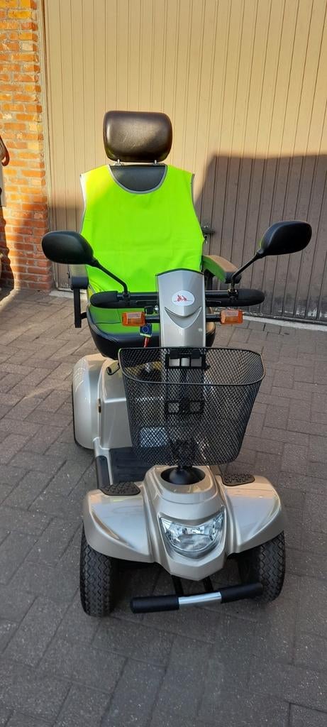 Mobiele scooter vermeire ceres 3 deluxe, Diversen, Brommobielen en Scootmobielen, Ophalen, 16 t/m 25 km, Zo goed als nieuw, 16 km/u of meer