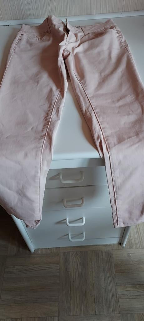 Joli pantalon Massimo Duty taille 36 en faux cuir très bon, Vêtements | Femmes, Culottes & Pantalons, Enlèvement ou Envoi, Comme neuf