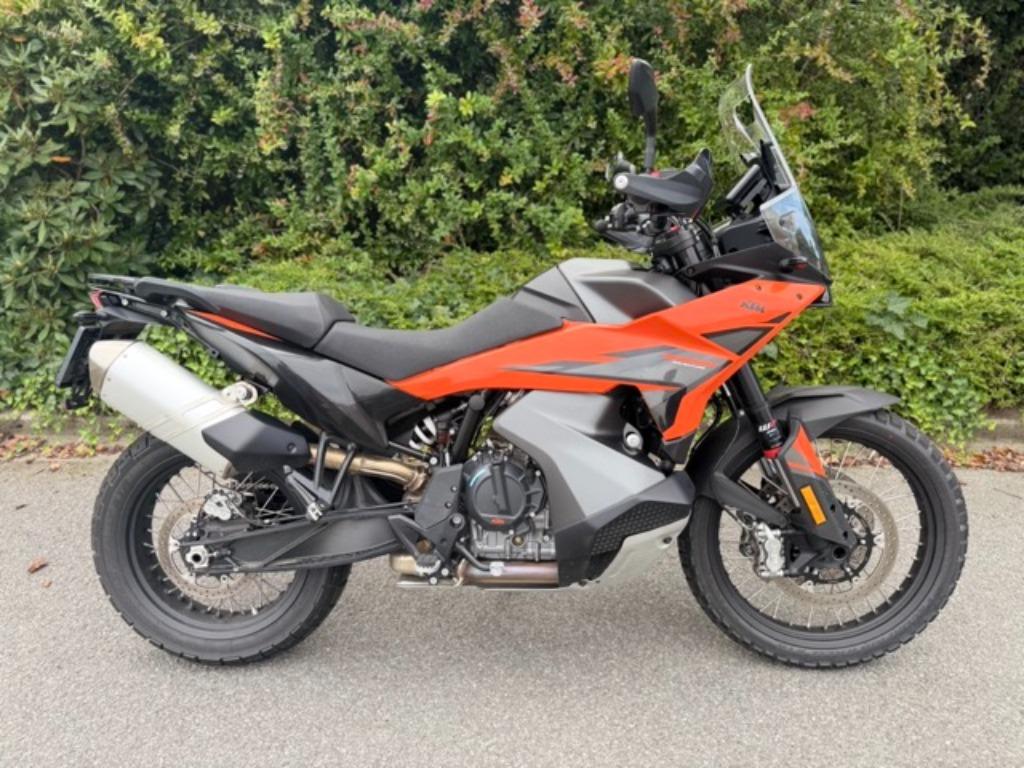 KTM Adventure 790 2025 - Demo voertuig - Garantie tot 2029, Motoren, 2 cilinders, 790 cc, Bedrijf, Toermotor