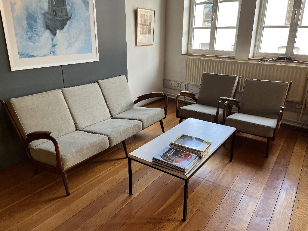 Vintage Salon, Enlèvement