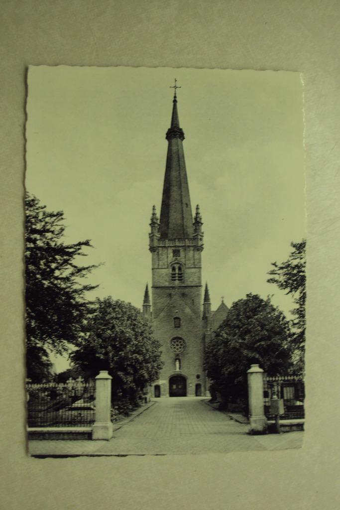 45874 - GISTEL - DE KERK, Verzamelen, Verzenden