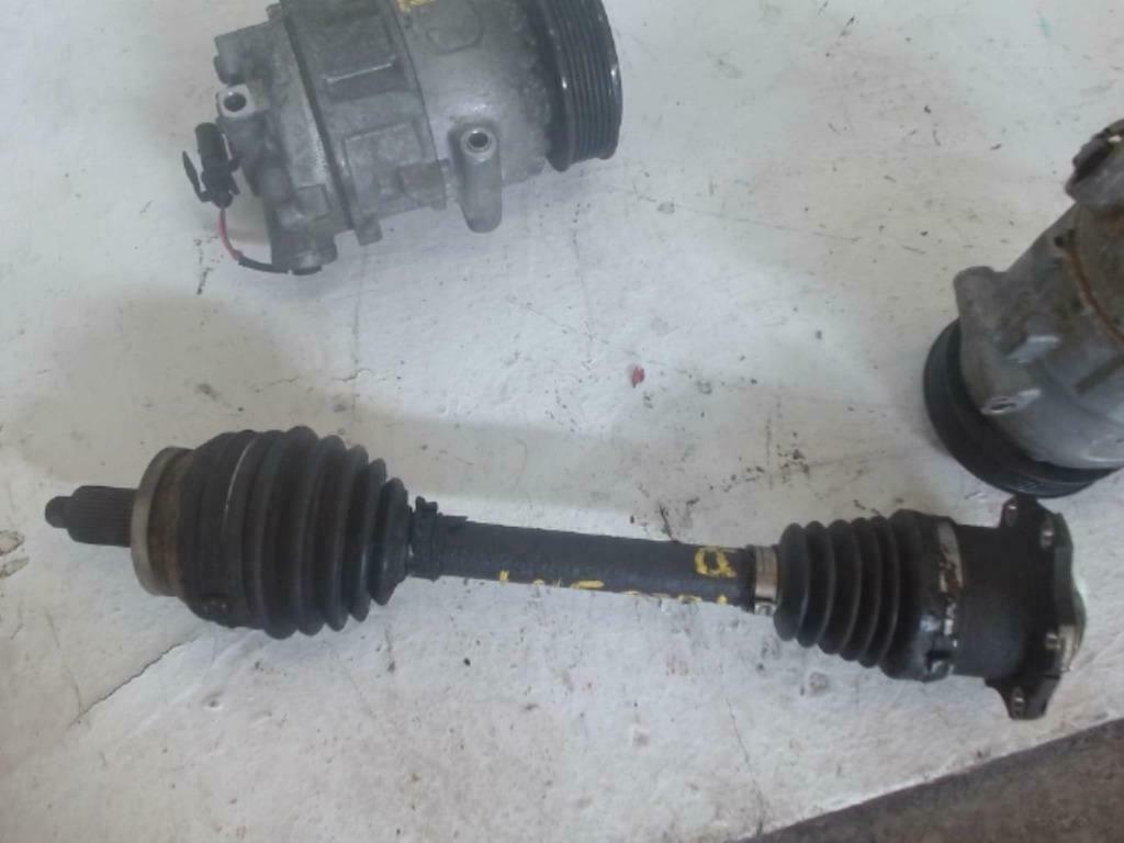 Cardan gauche Volkswagen Polo IV (9N) 1.4TDi 55kw 2002-2005, Ophalen of Verzenden, Gebruikt, Volkswagen