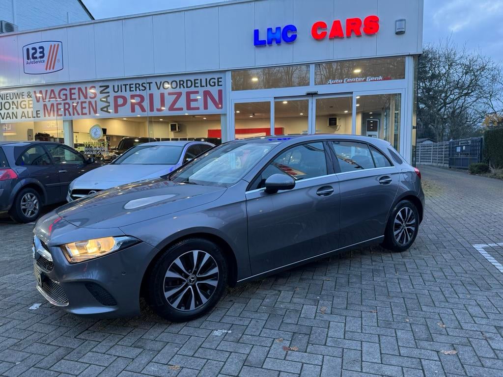 Mercedes A180cdi 7 trap Automaat Business 89000klm 2019 bwj, Auto's, Automaat, 4 cilinders, Leder en Stof, USB