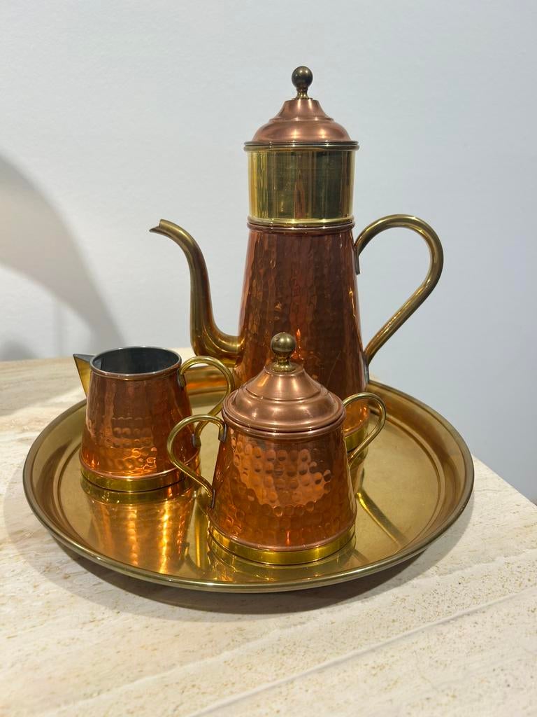 Vinatge messing koffie/thee set, Ophalen