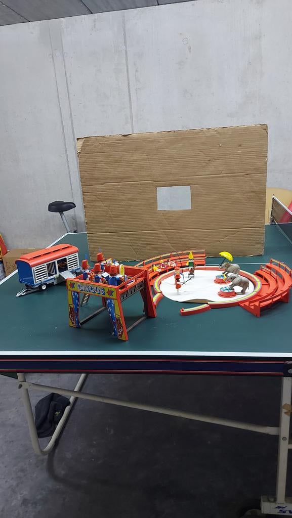 Vintage circus van playmobil, Ophalen