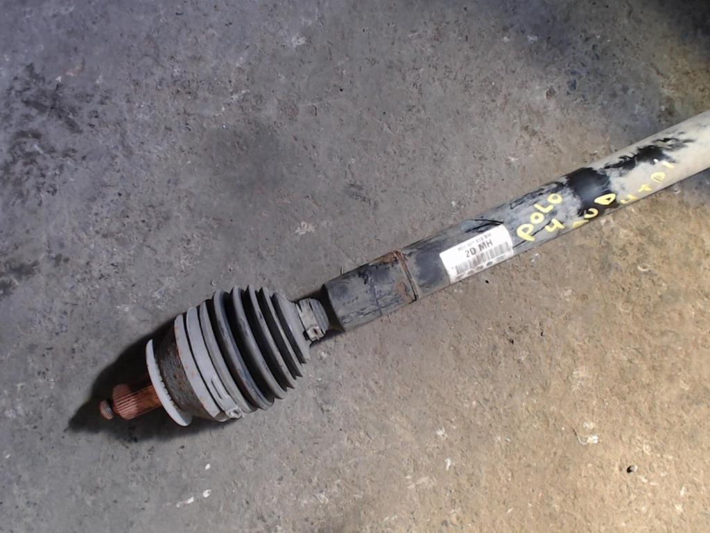 Cardan gauche Volkswagen Polo 4 1.4TDi 51kw 2005-2009, Ophalen of Verzenden, Gebruikt, Volkswagen