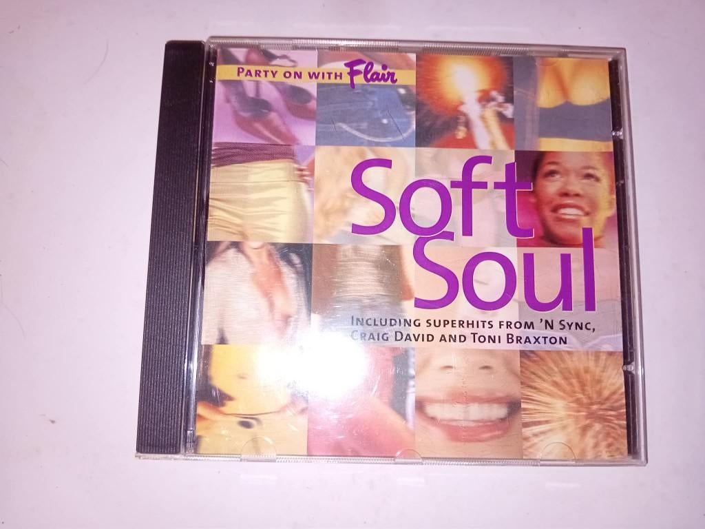 CD Soft Soul Party On with Flair, CD & DVD, CD | Compilations, Enlèvement ou Envoi, Comme neuf, R&B et Soul