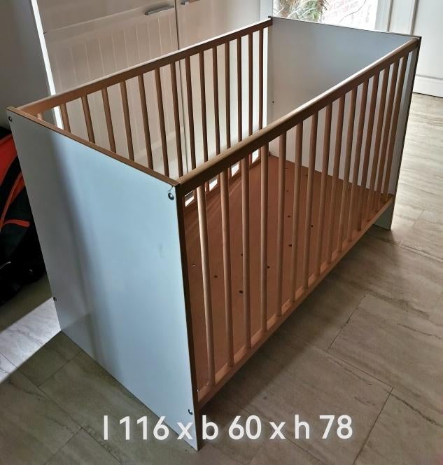 Babybedje, Ophalen, Zo goed als nieuw, Matras