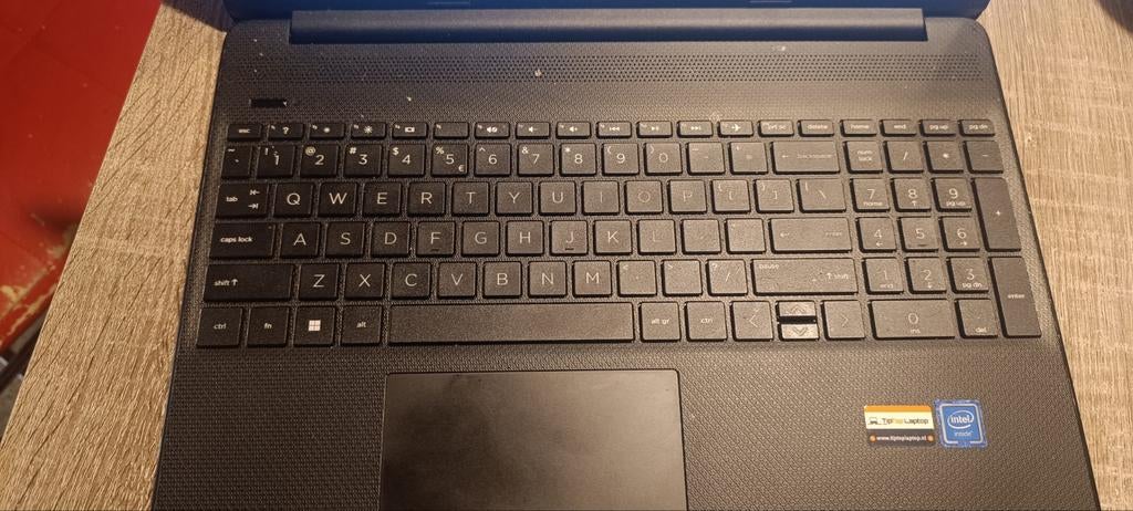 Pc portable HP 15s 8gb 128gb, Informatique & Logiciels, Ordinateurs portables Windows, Reconditionné, 15 pouces, SSD, Moins de 2 Ghz