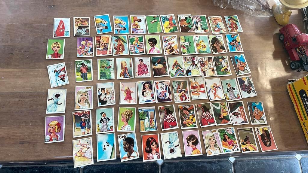 Beau lot anciennes images panini barbie mattel, Enlèvement ou Envoi, Utilisé, Autres types
